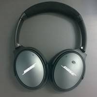 best noise cancelling headphones-BoseQC25